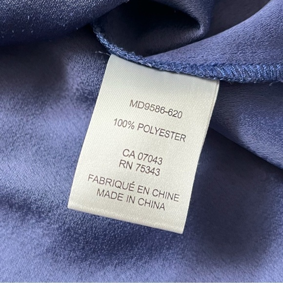 Tahari Dark Blue Pleated Bell Sleeve Shift Dress sz 6 - Picture 5 of 13